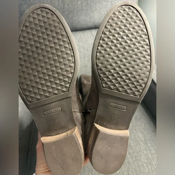 Aerosoles Suede Brown Boots with studded accents size women’s 10 - Picture 10 of 10